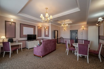 Jannat Regency Adult Only