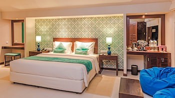 Adaaran Select Huduran Fushi - With 24Hrs Premium All Inclusive