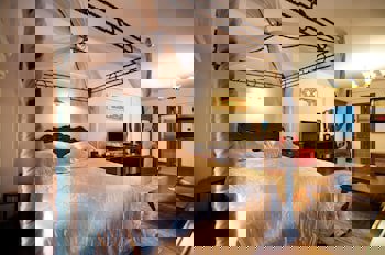 Villa Sphendone Suites