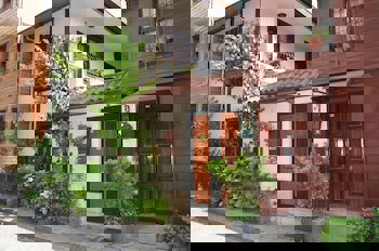 Villa Sphendone Suites