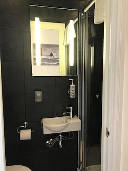 Cassandra Guest House