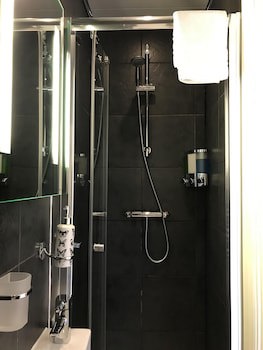 Cassandra Guest House