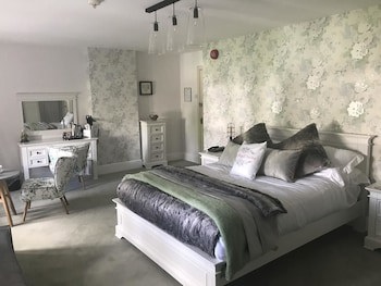 The Great House Hotel & Restaurant