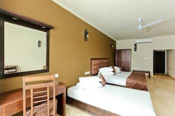 Golden Star Beach Hotel