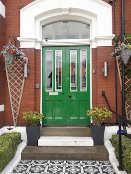 Edendale House
