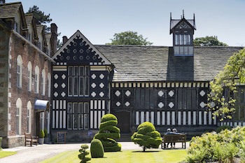 Edendale House