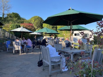 The Globe Inn