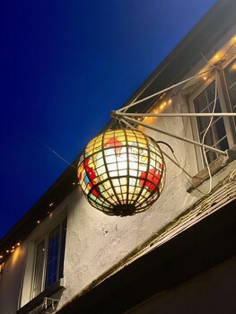 The Globe Inn