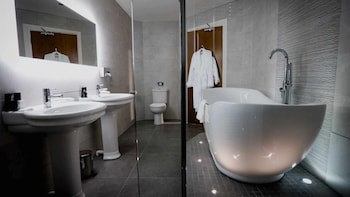 Claregalway Hotel