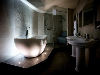 Claregalway Hotel