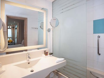 Novotel Cairo El Borg fotoğrafı