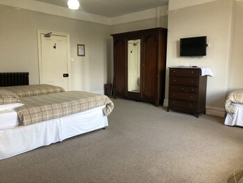 Highland Moors Guest House & Conference Centre