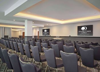 Doubletree By Hilton Sheffield City