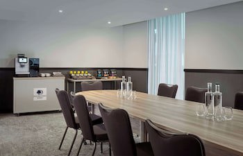 Doubletree By Hilton Sheffield City