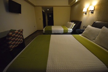 Hotel Diana Del Bosque By Dot Urban