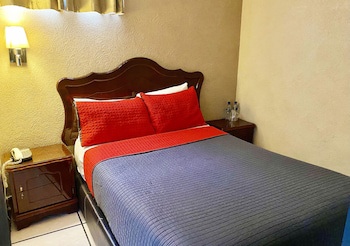 Hotel Diana Del Bosque By Dot Urban