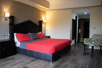 Hotel Diana Del Bosque By Dot Urban