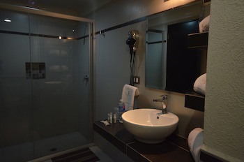 Hotel Diana Del Bosque By Dot Urban