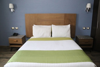 Hotel Diana Del Bosque By Dot Urban