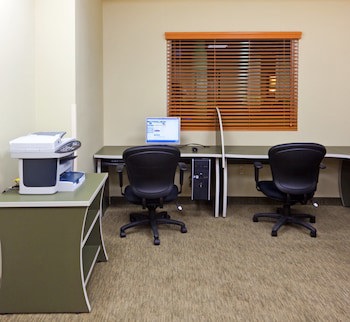 Holiday Inn Express & Suites Monterrey Aeropuerto, An Ihg Hotel