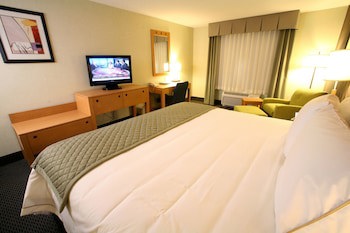Holiday Inn Express & Suites Monterrey Aeropuerto, An Ihg Hotel