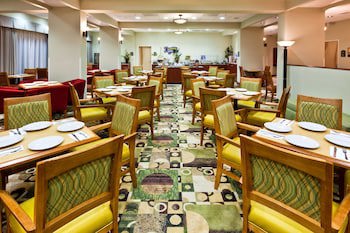 Holiday Inn Express & Suites Monterrey Aeropuerto, An Ihg Hotel
