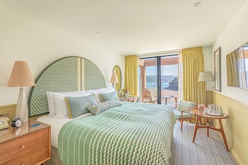 Harbour Beach Club & Hotel