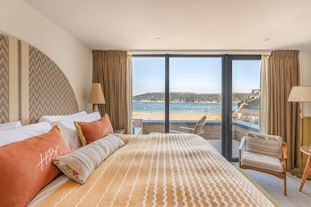 Harbour Beach Club & Hotel