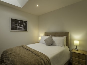 The Mount Pleasant Hotel