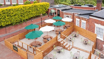 The Mount Pleasant Hotel