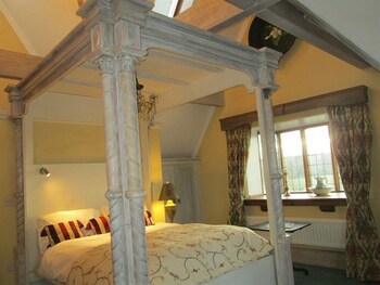 Alnwick Lodge