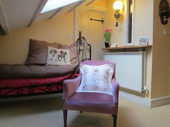 Alnwick Lodge