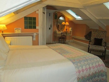 Alnwick Lodge