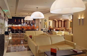 Elefsina Hotel