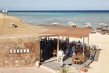 Three Corners Fayrouz Plaza Beach Resort