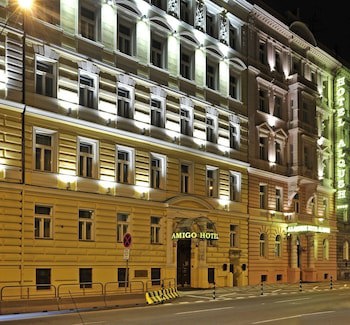 Amigo City Centre Hotel