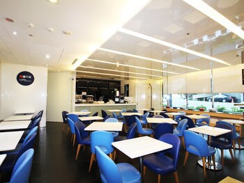 Holiday Inn Express Taoyuan, An Ihg Hotel