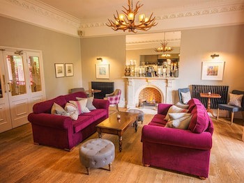 Eslington Villa