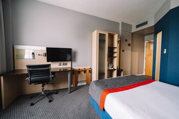 Holiday Inn Express Porto - Exponor, An Ihg Hotel
