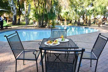 Cresta Marang Gardens