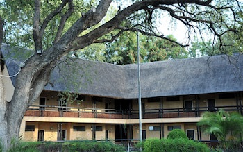Cresta Riley's