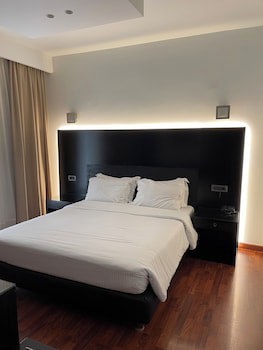 Areos Hotel