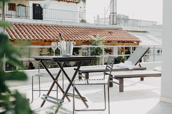 Areos Hotel