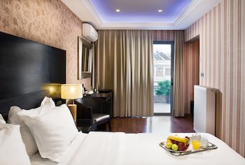 Areos Hotel