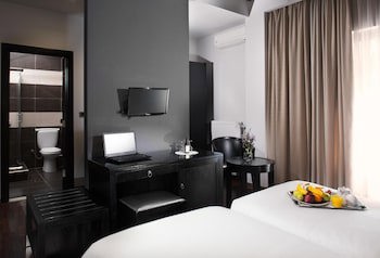 Areos Hotel