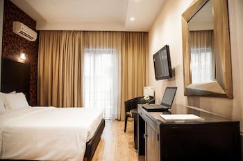 Areos Hotel