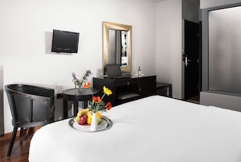 Areos Hotel