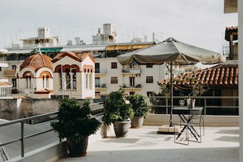 Areos Hotel