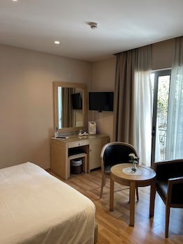 Areos Hotel