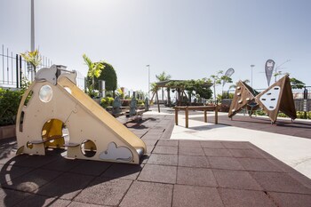 Landmar Costa Los Gigantes Family Resort